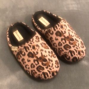 Dearfoams Slippers